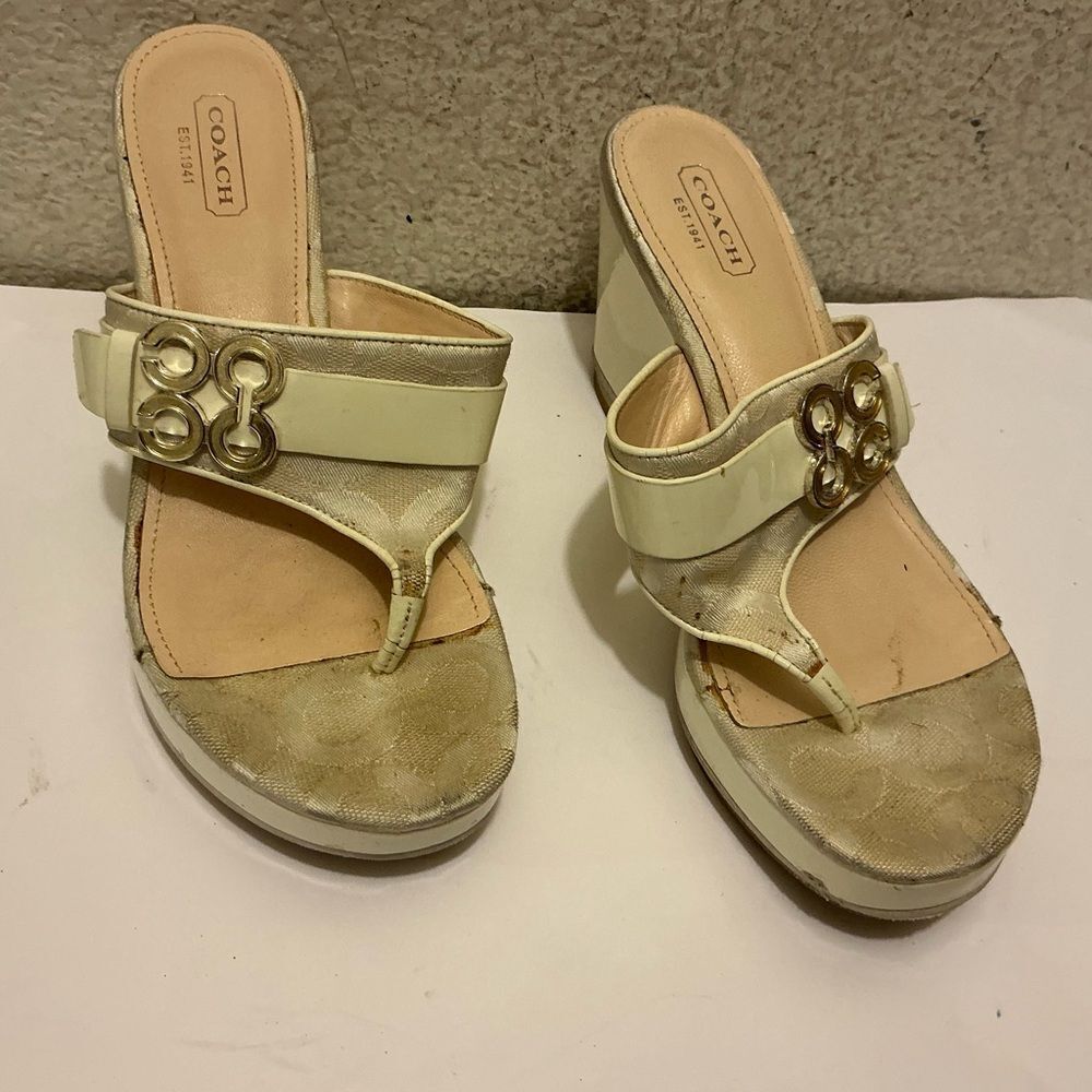 Coach Women's Beige and Cream Wedge Sandals